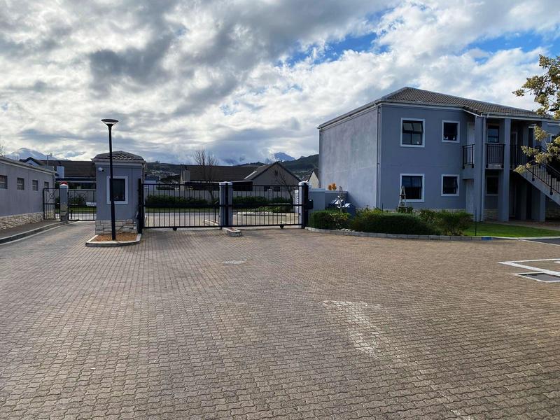 2 Bedroom Property for Sale in Somerset West Western Cape